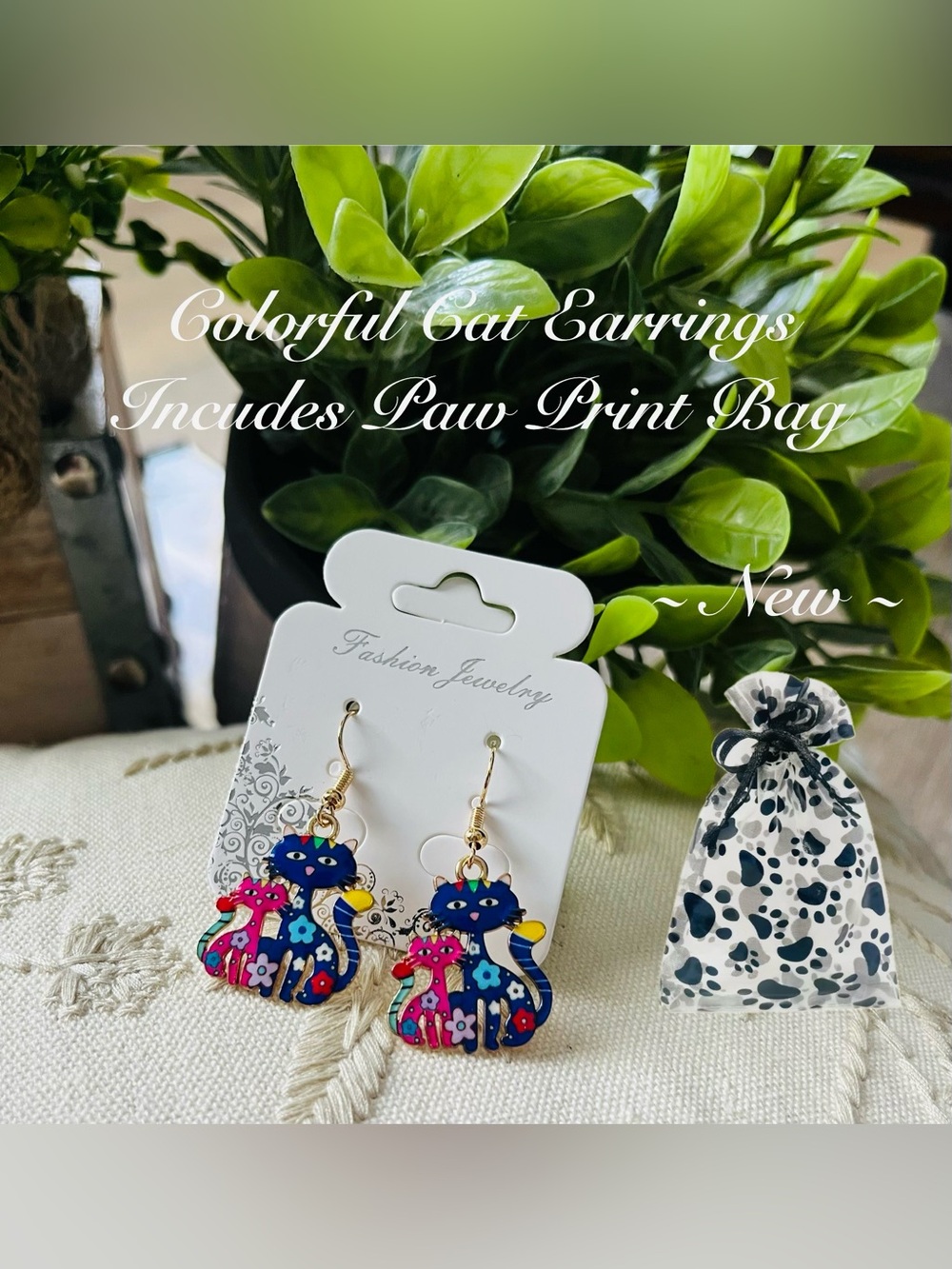 Cat Lovers Earrings🐾 Cat Earrings w/Colorful Accents & Paw Print Bag 🐾🆕🐾